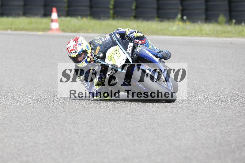 Archiv-2025/53 16.09.2025 Track Day Domi Aegerter ADR/Gruppe rot/77